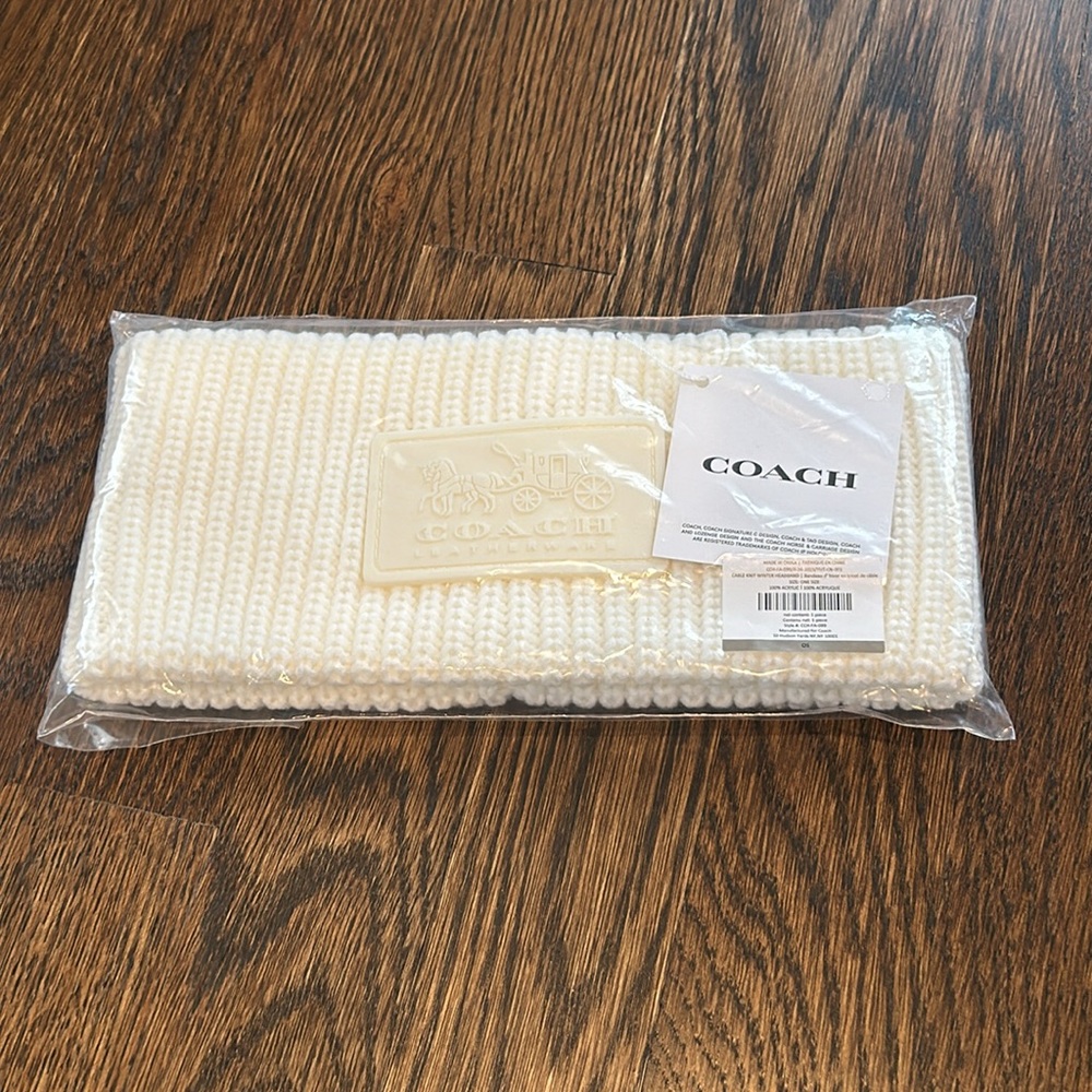 NWT Coach Cable Knit Winter Headband
